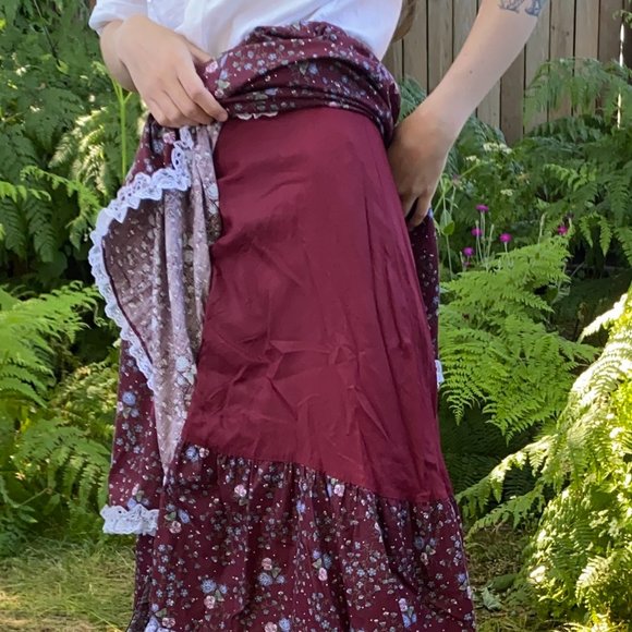 Gunne Sax Jessica's Gunnies maroon skirt - Picture 2 of 10